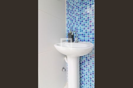 Casa de condomínio à venda com 300m², 4 quartos e 1 vagaÁrea externa - Lavabo