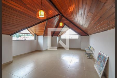 Casa de condomínio à venda com 300m², 4 quartos e 1 vagaSótão