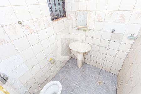 Banheiro de casa para alugar com 1 quarto, 50m² em Bosque da Saúde, São Paulo