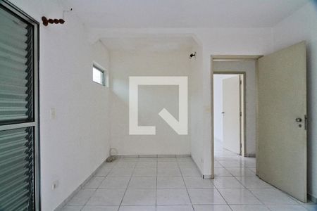 Quarto 1 de casa para alugar com 2 quartos, 250m² em Vila dos Remedios, São Paulo