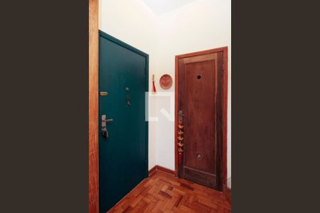 Hall de entrada de apartamento à venda com 3 quartos, 130m² em Santa Cecilia, São Paulo