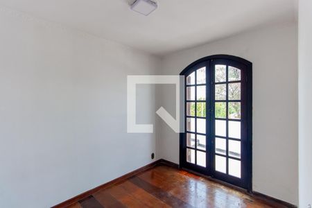 Quarto 1 de casa para alugar com 3 quartos, 170m² em Jardim Guairaca, São Paulo