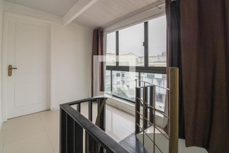 Apartamento à venda com 260m², 5 quartos e 4 vagas Apartamento à venda com 260m², 5 quartos e 4 vagasCorredor