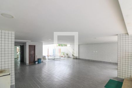 Apartamento à venda com 260m², 5 quartos e 4 vagas Apartamento à venda com 260m², 5 quartos e 4 vagasÁrea comum - Salão de Festas