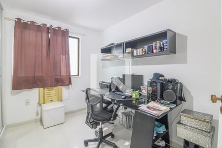 Apartamento à venda com 260m², 5 quartos e 4 vagas Apartamento à venda com 260m², 5 quartos e 4 vagasSuíte 3