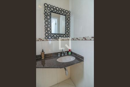 Apartamento à venda com 260m², 5 quartos e 4 vagas Apartamento à venda com 260m², 5 quartos e 4 vagasLavabo