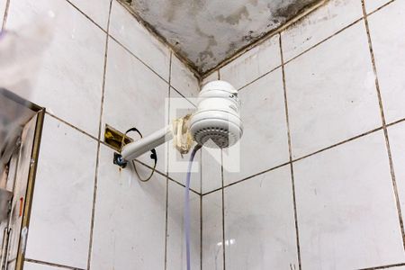 Casa à venda com 215m², 4 quartos e 3 vagas Casa à venda com 215m², 4 quartos e 3 vagasBanheiro Social