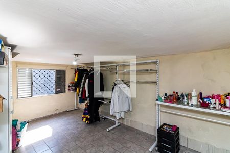 Casa à venda com 215m², 4 quartos e 3 vagas Casa à venda com 215m², 4 quartos e 3 vagasCasa 2 - Quarto 1