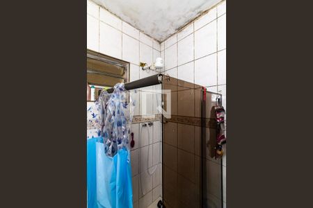 Casa à venda com 215m², 4 quartos e 3 vagas Casa à venda com 215m², 4 quartos e 3 vagasBanheiro Social