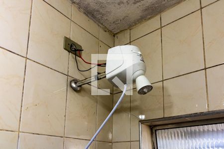 Casa à venda com 215m², 4 quartos e 3 vagas Casa à venda com 215m², 4 quartos e 3 vagasCasa 2 - Banheiro