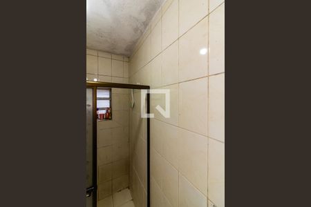 Casa à venda com 215m², 4 quartos e 3 vagas Casa à venda com 215m², 4 quartos e 3 vagasCasa 2 - Banheiro