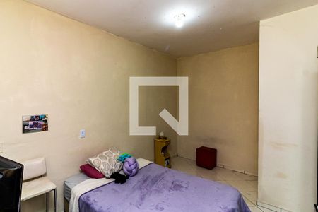 Casa à venda com 215m², 4 quartos e 3 vagas Casa à venda com 215m², 4 quartos e 3 vagasQuarto 2