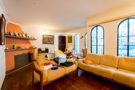 Sala de estar de casa à venda com 4 quartos, 225m² em Jardim Bela Vista, Santo André