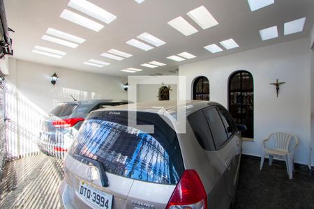 Casa à venda com 225m², 4 quartos e 2 vagasGaragem