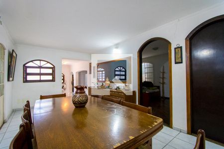 Sala de jantar de casa à venda com 4 quartos, 225m² em Jardim Bela Vista, Santo André