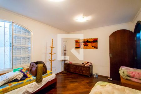 Casa à venda com 225m², 4 quartos e 2 vagasQuarto 3