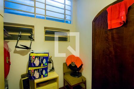 Casa à venda com 225m², 4 quartos e 2 vagasQuarto 2