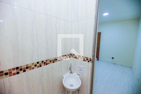 Casa para alugar com 90m², 2 quartos e sem vaga Casa para alugar com 90m², 2 quartos e sem vagaBanheiro Suíte