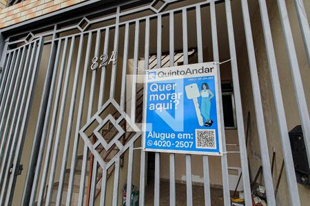 Casa para alugar com 90m², 2 quartos e sem vaga Casa para alugar com 90m², 2 quartos e sem vagaFachada