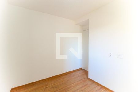 Quarto 2 de apartamento para alugar com 2 quartos, 42m² em Vila Taquari, São Paulo