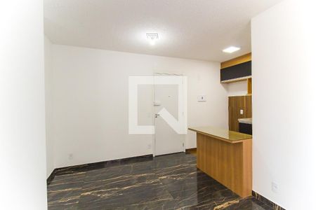 Sala de apartamento para alugar com 2 quartos, 42m² em Vila Taquari, São Paulo