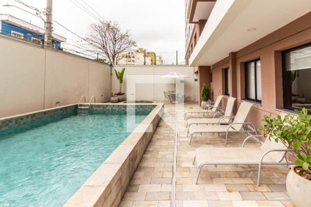 Apartamento à venda com 26m², 1 quarto e sem vaga Apartamento à venda com 26m², 1 quarto e sem vagaÁrea Comum - Piscinas