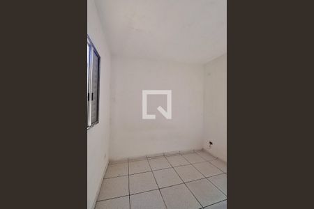 Quarto de casa para alugar com 1 quarto, 38m² em Utinga, Santo André