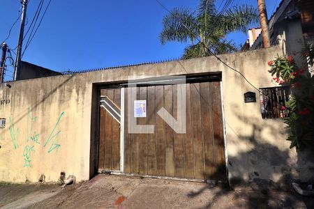 Casa para alugar com 38m², 1 quarto e 1 vagaFachada