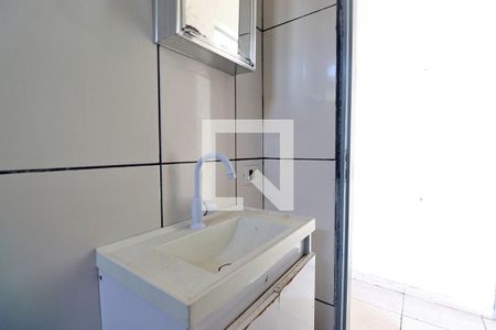 Banheiro de casa para alugar com 1 quarto, 38m² em Utinga, Santo André