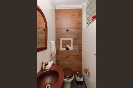 Banheiro de casa para alugar com 3 quartos, 241m² em Vila Vera, São Paulo