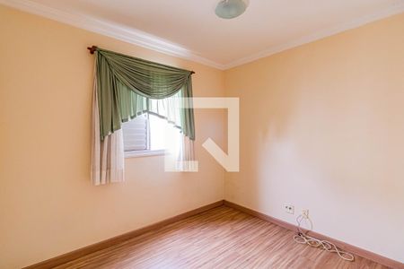 Quarto 02 de apartamento para alugar com 2 quartos, 48m² em Jardim Pinheiros, São Paulo