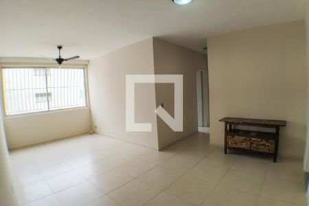 Sala de apartamento para alugar com 2 quartos, 70m² em Icaraí, Niterói
