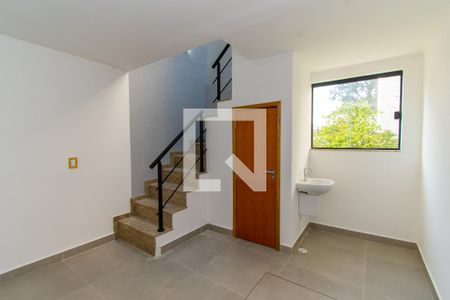 Casa de condomínio para alugar com 150m², 3 quartos e 2 vagas Casa de condomínio para alugar com 150m², 3 quartos e 2 vagasEscritório