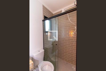 Casa de condomínio para alugar com 150m², 3 quartos e 2 vagas Casa de condomínio para alugar com 150m², 3 quartos e 2 vagasBanheiro da Suíte 3