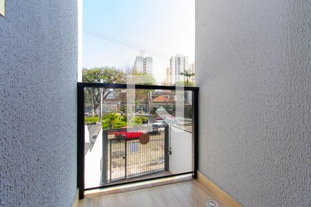 Casa de condomínio para alugar com 150m², 3 quartos e 2 vagas Casa de condomínio para alugar com 150m², 3 quartos e 2 vagasVaranda da Suíte 3