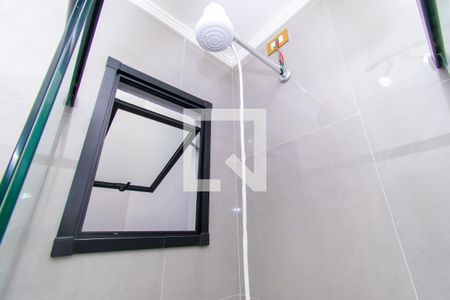 Casa de condomínio para alugar com 150m², 3 quartos e 2 vagas Casa de condomínio para alugar com 150m², 3 quartos e 2 vagasBanheiro da Suíte 1