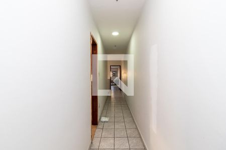 Casa à venda com 295m², 4 quartos e 4 vagas Casa à venda com 295m², 4 quartos e 4 vagasCorredor dos Quartos