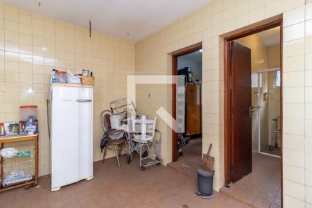 Casa à venda com 295m², 4 quartos e 4 vagas Casa à venda com 295m², 4 quartos e 4 vagasÁrea de Serviço