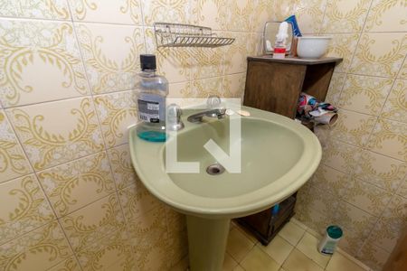 Casa à venda com 295m², 4 quartos e 4 vagas Casa à venda com 295m², 4 quartos e 4 vagasBanheiro da Suíte 3