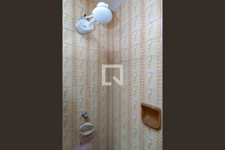 Casa à venda com 295m², 4 quartos e 4 vagas Casa à venda com 295m², 4 quartos e 4 vagasBanheiro da Suíte 2