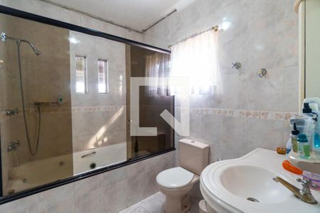 Banheiro da Suíte de casa à venda com 4 quartos, 140m² em Vila Guarani(zona Sul), São Paulo