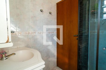 Casa à venda com 140m², 4 quartos e 2 vagasBanheiro Social