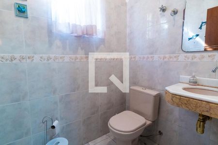 Casa à venda com 140m², 4 quartos e 2 vagasLavabo