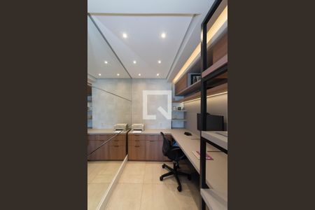 Apartamento à venda com 92m², 2 quartos e 2 vagasEscritório