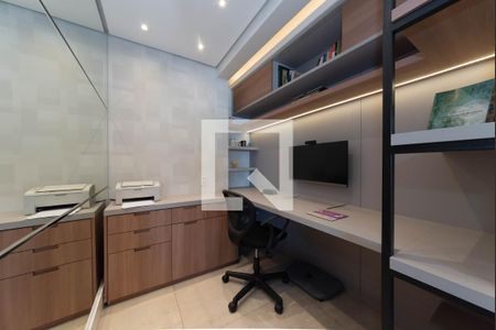 Apartamento à venda com 92m², 2 quartos e 2 vagasEscritório