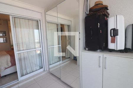 Apartamento à venda com 73m², 2 quartos e 1 vagaSacada Quarto 1 