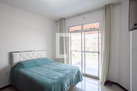 Suíte de casa à venda com 2 quartos, 360m² em Letícia, Belo Horizonte