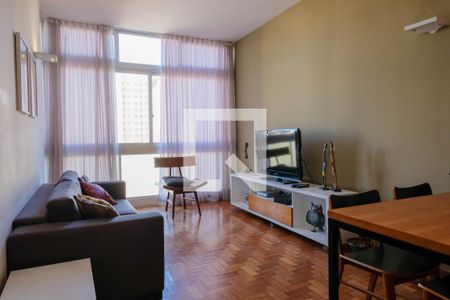 Sala de apartamento à venda com 2 quartos, 118m² em Funcionários, Belo Horizonte