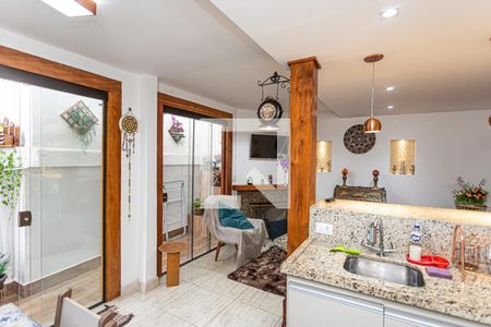 Cozinha de casa para alugar com 1 quarto, 32m² em Vila America, São Paulo