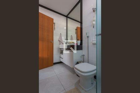 Casa à venda com 223m², 3 quartos e 2 vagasBanheiro da Suíte